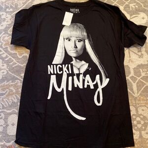 Nicki Minaj black & white tshirt